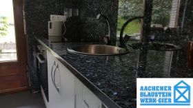 Küche aus Granit 4.jpg